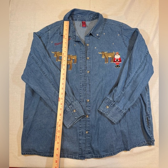 Vintage Embroidered Denim Christmas Shirt with Santa and Reindeer - Picture 5 of 8